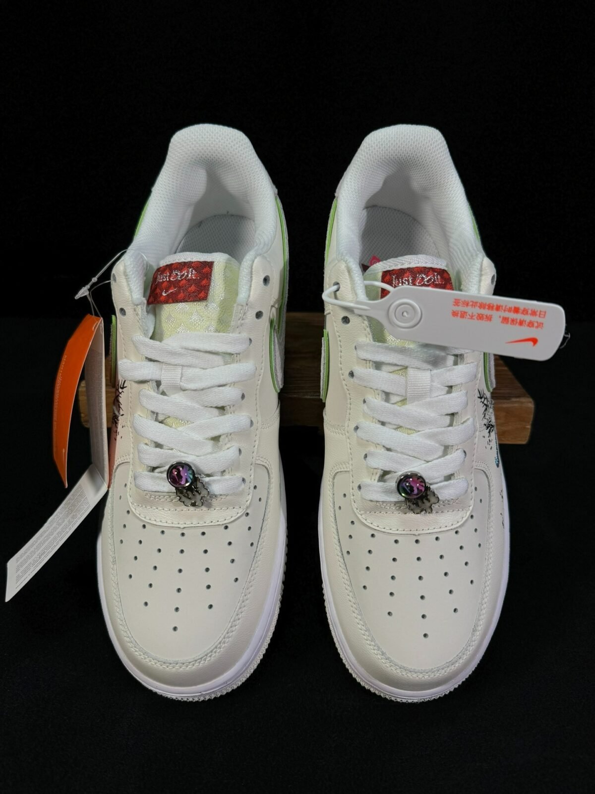 Nike AIR Force 1 Low - Image 4